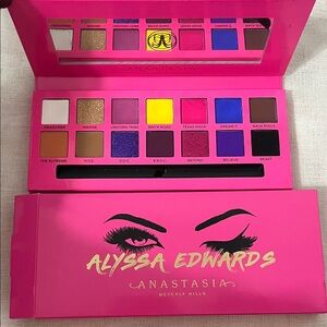 Anastasia Beverly Hills Alyssa Edwards Palette - Bold Colors